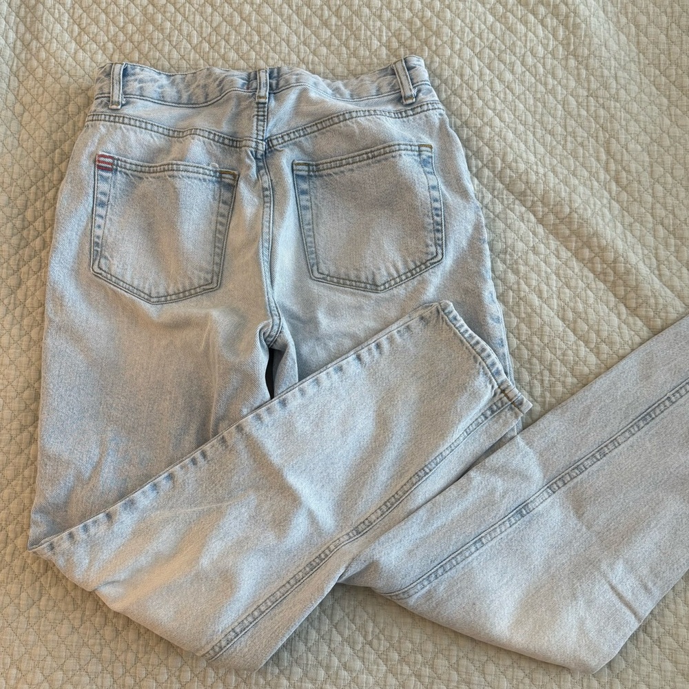 BDG Jeans - Picture 3 of 3
